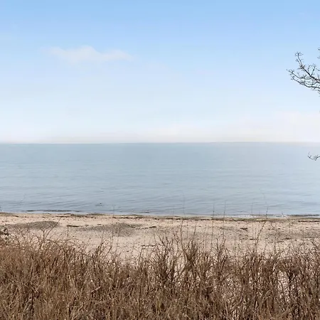 Lovely In With Kitchen