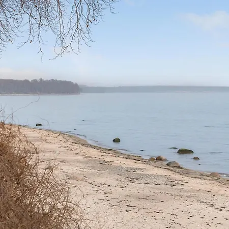 Lovely In With Kitchen