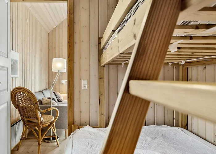 Holiday home Lovely In With Kitchen Idestrup