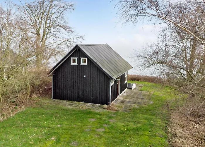 Lovely In With Kitchen Holiday home *